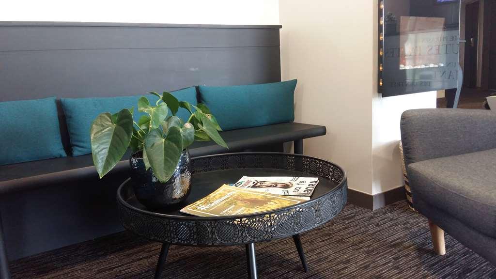 Hotel Kyriad Brive Ouest Ресторант снимка