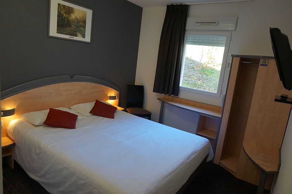 Hotel Kyriad Brive Ouest Екстериор снимка